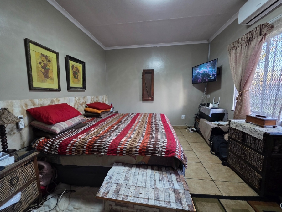 3 Bedroom Property for Sale in Protea Park North West